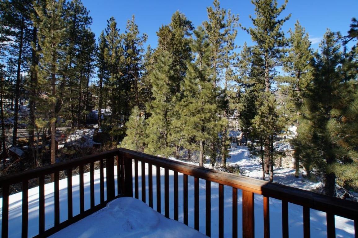 Snow Bunny Lodge - Perfect Big Bear Getaway! Deck With A New Hot Tub And Charcoal Barbecue! Big Bear Lake Dış mekan fotoğraf